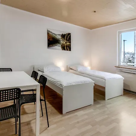 Apartment Workers In Velbert